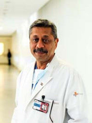 डॉ. Cosmetologist Aditya