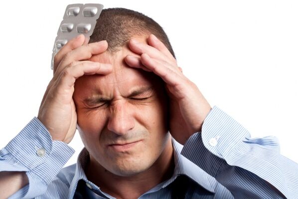 उम्र बढ़ने के लक्षण पुरुषों में नर्वस ब्रेकडाउन और अवसाद का कारण बन सकते हैं